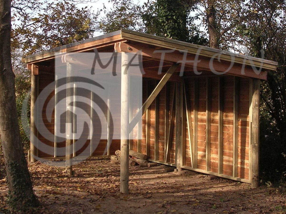 carport-semi-ferme