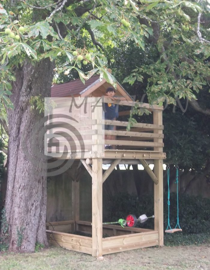 cabane-bac-a-sable-en-bois-drome